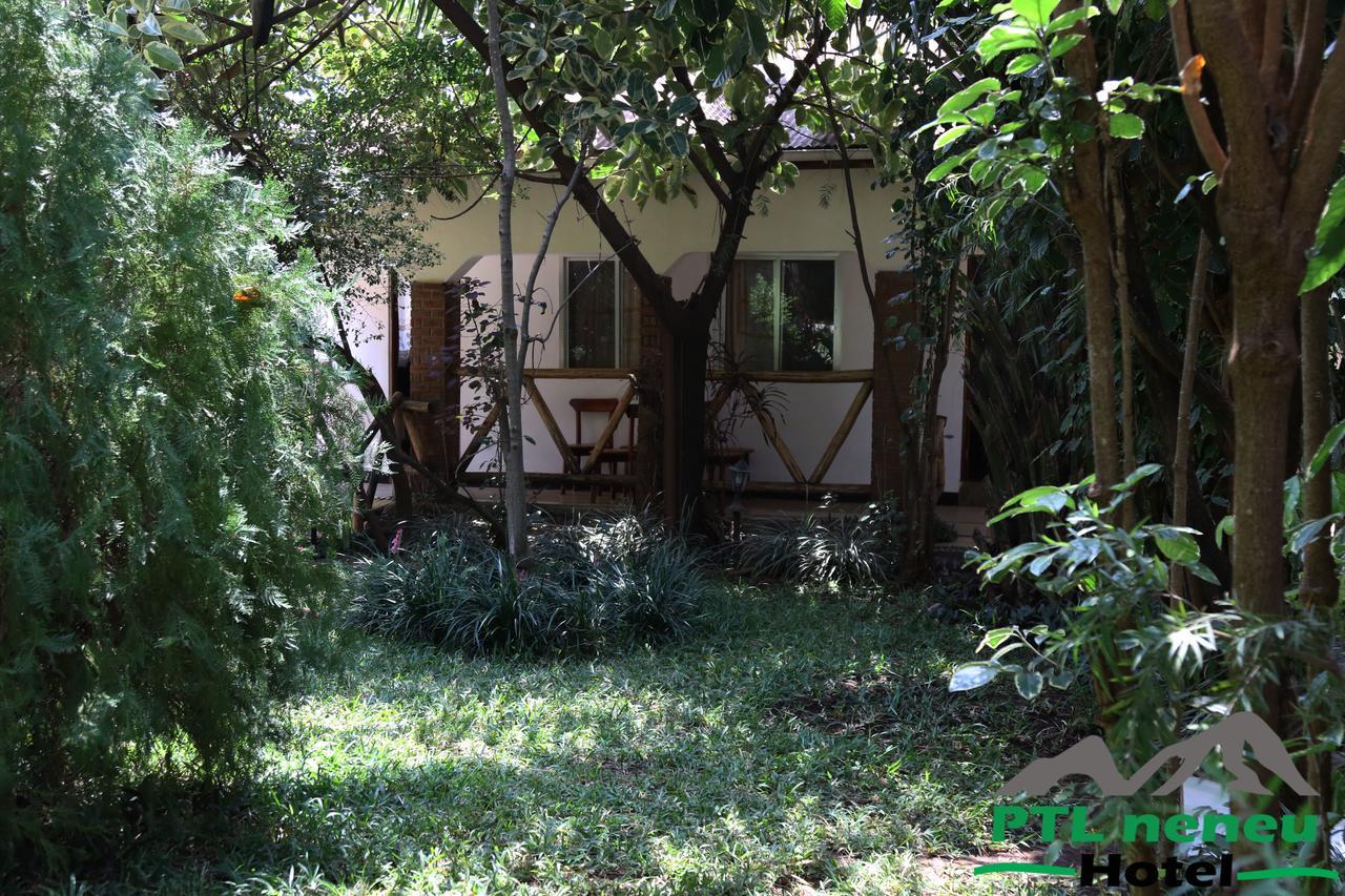 Neneu Hotel Moshi Exterior foto